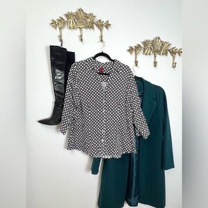 BOUTIQUE 100% cotton Chic Black and White Polka Dot Blouse Xl ptp 24” l 26”